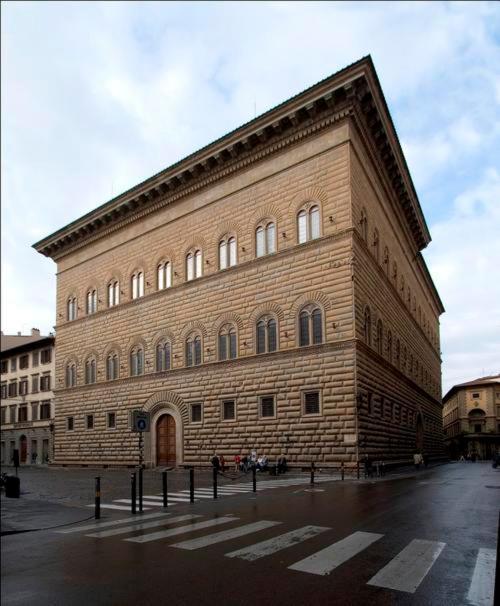 Roberto'S Apartment. Firenze Piazza Santa Croce. Buitenkant foto