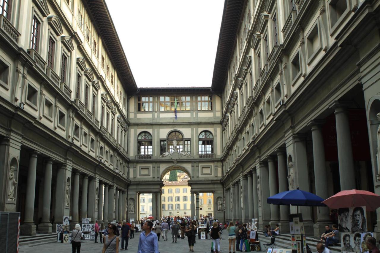 Roberto'S Apartment. Firenze Piazza Santa Croce. Buitenkant foto