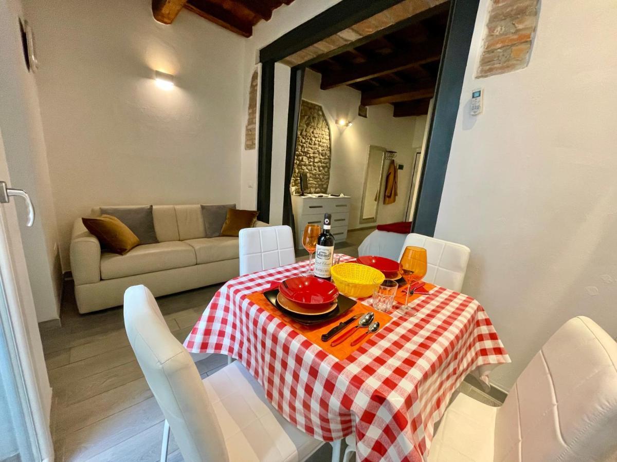 Roberto'S Apartment. Firenze Piazza Santa Croce. Buitenkant foto